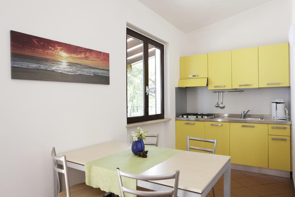 Camping Zocco Manerba del Garda Dış mekan fotoğraf
