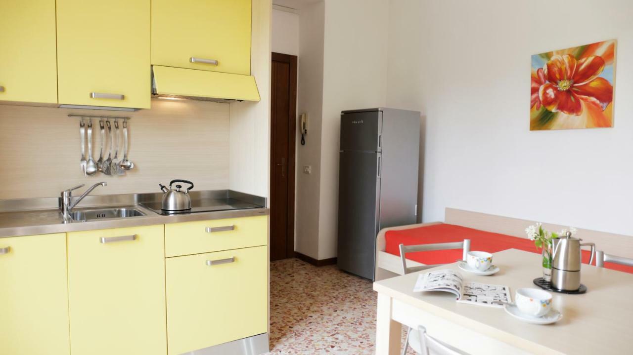 Camping Zocco Manerba del Garda Dış mekan fotoğraf